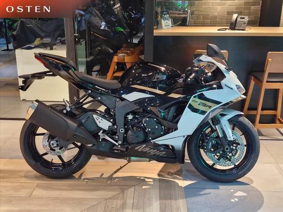 KAWASAKI NINJA ZX-6R 